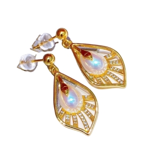 Hot Sale High Quality Exquisite Imitation Mabe Pearl 14k Gold Filled Fantastic Pearl 925 Earrings