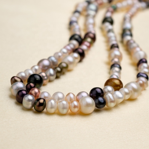 New Design Women Stylish Mixed Color Near Round Fresh Water Pearl Necklace