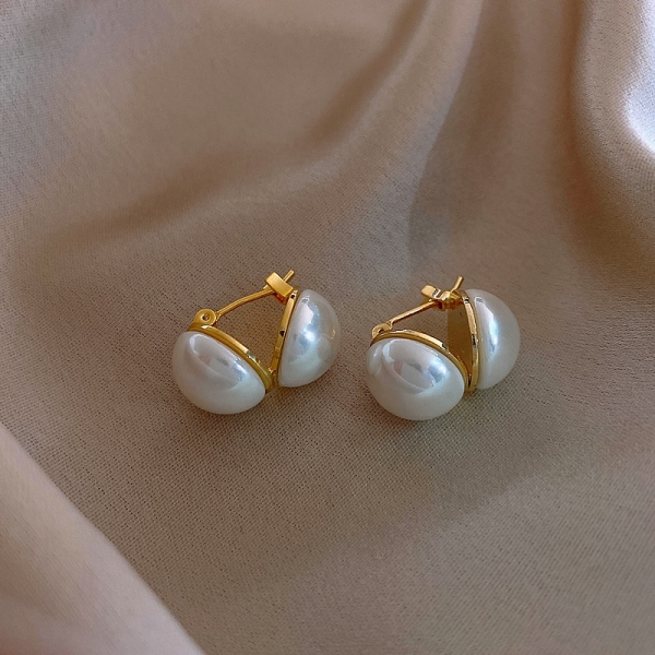 stylish imitation pearl earrings double side Earrings